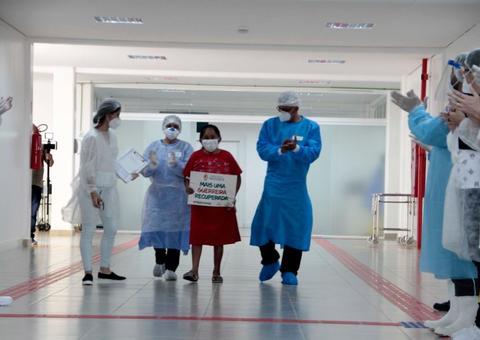 Recuperados da Covid-19 são mais sensíveis à fumaça e fuligem das queimadas