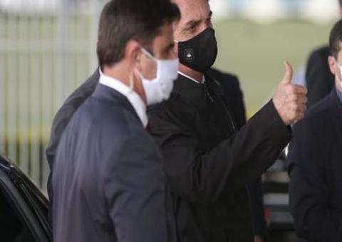 Bolsonaro passa por avaliação médica em São Paulo