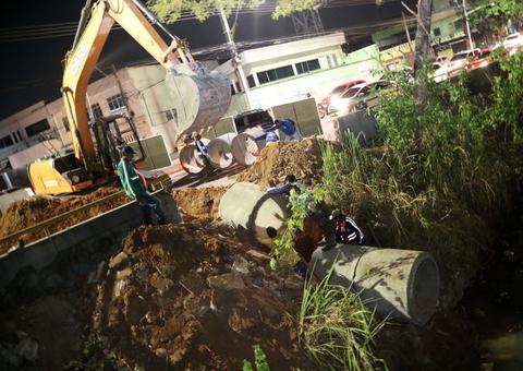 Trecho de avenida é liberado após implantação de rede de drenagem em Manaus 