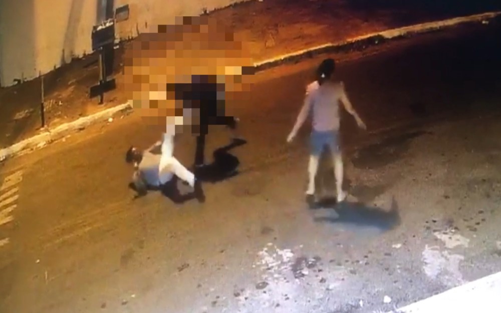 Homem mata vizinho a facadas após ele não devolver troco de R$ 50 