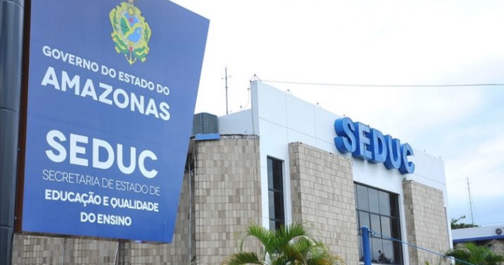 Seduc diz ser fake lista de escolas com Covid-19 em Manaus que circula na internet