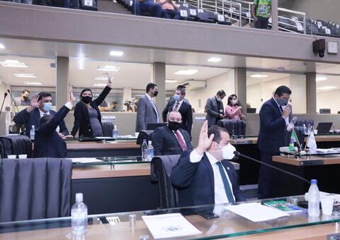 Veto do governo à Lei do Gás é mantido por 15 votos a 6 na Aleam 