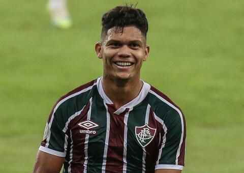 Em alta no Fluminense, Evanilson entra na mira de grupo que gere Manchester City