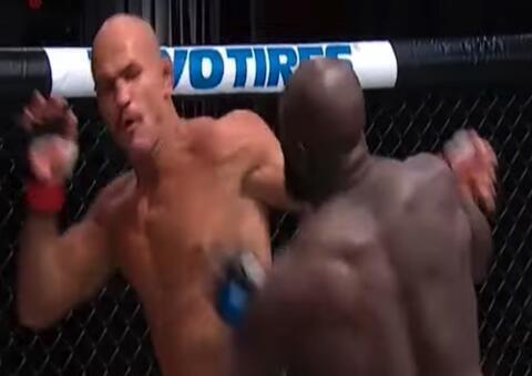 Cigano, ex-campeão do UFC, é nocauteado por Jairzinho