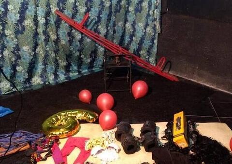 Crianças eram algemadas no teto em vídeos pornográficos gravados por alemão