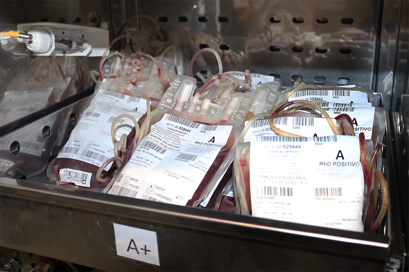 Novos equipamentos ampliam armazenagem de bolsas de sangue na FCecon