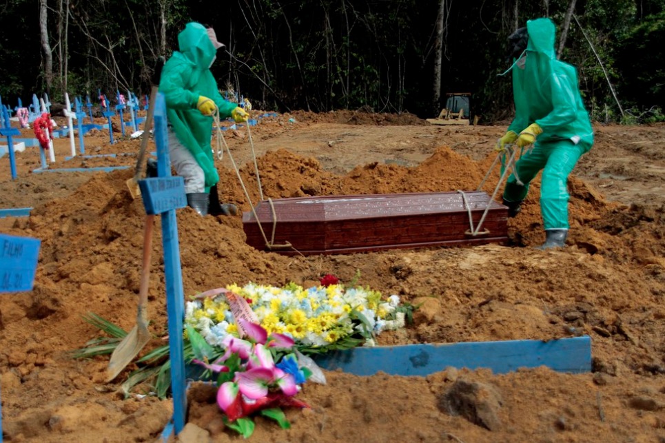 Manaus tem aumento de óbitos diários e pode ter subnotificações da Covid-19