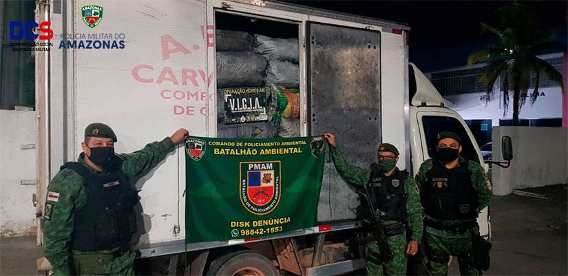 Caminhão com mais de 2 toneladas de carvão ilegal é apreendido no Amazonas