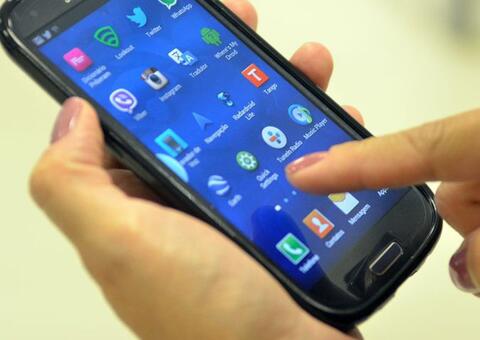 Governo torna 100% digital o registro de transportadores de cargas