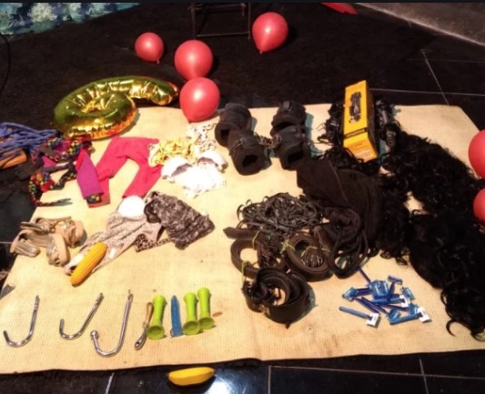 Crianças filmadas em estúdio pornográfico eram atraídas por comida e R$ 30