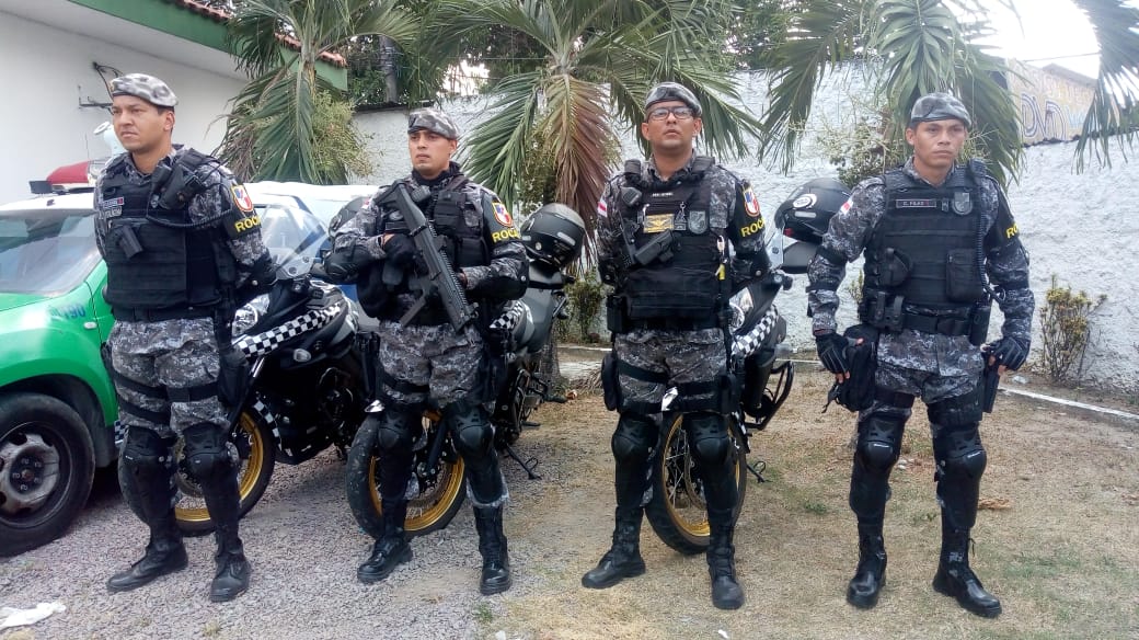 Dupla morre ao trocar tiros com a polícia em comunidade de Manaus 