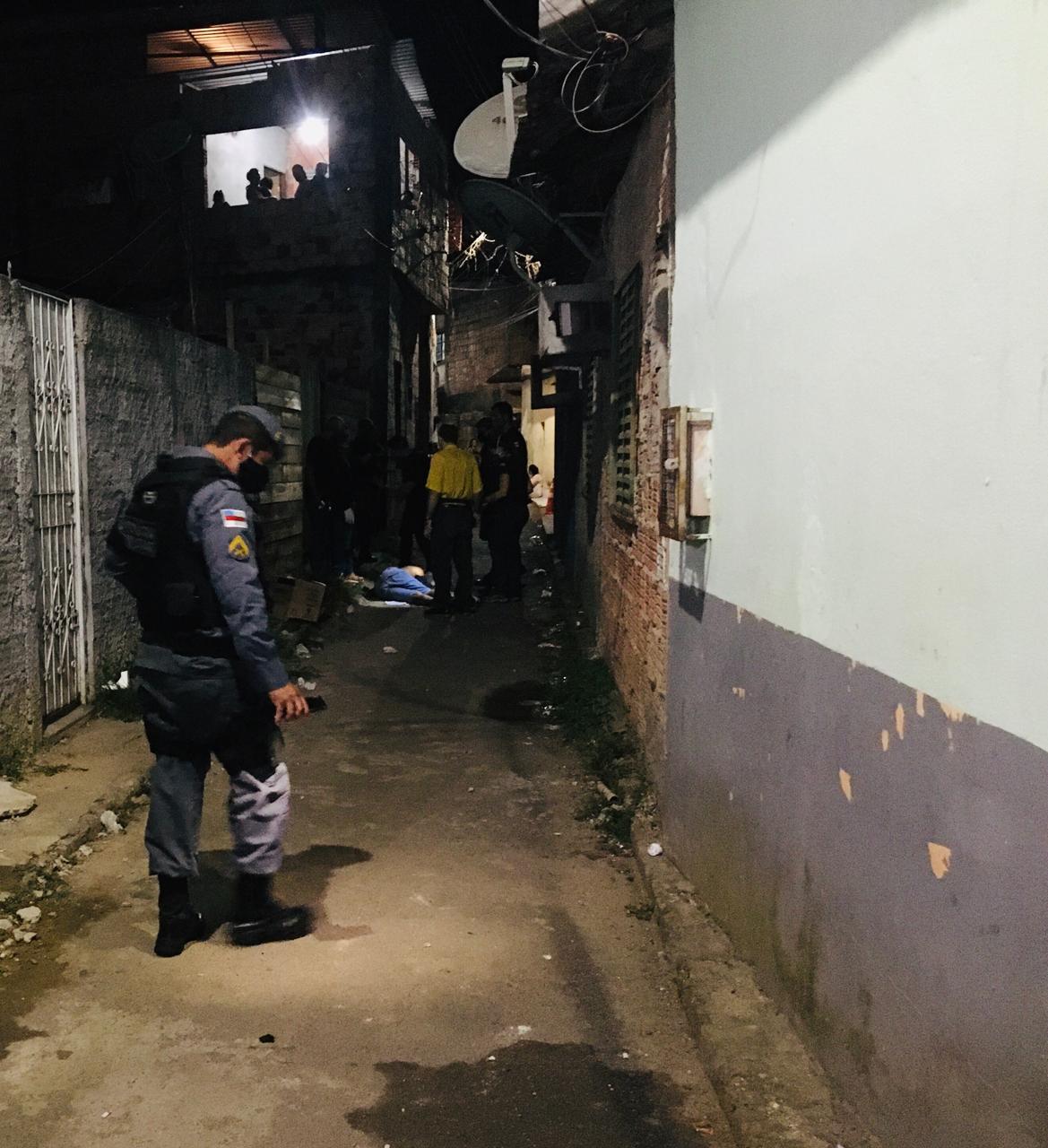 Homem morto na Compensa foi atingido com 14 tiros 