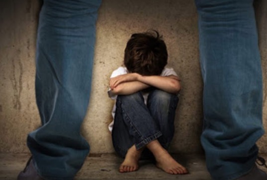 Tio é preso suspeito de estuprar sobrinha e o filho dela de 8 anos 