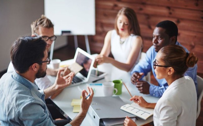 Itaú abre inscrições em programa de trainee com salário de R$ 7 mil 