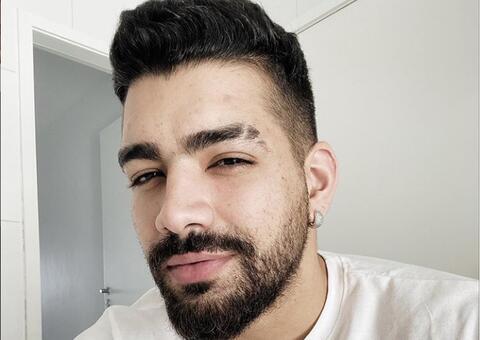 Dilsinho mostra vídeo malhando e volume balançando chama atenção; vídeo