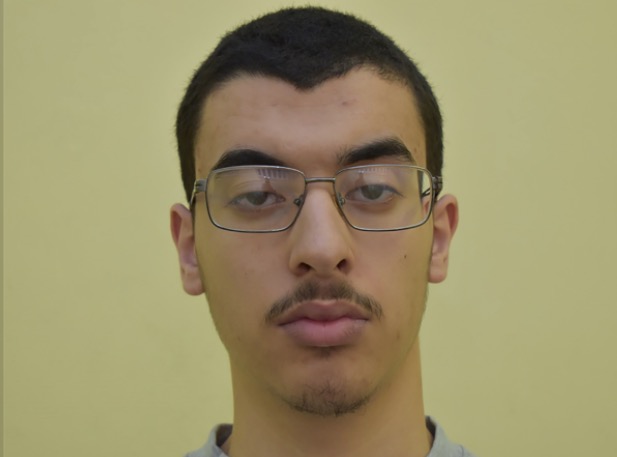 Irmão de homem-bomba em show de Ariana Grande é condenado 