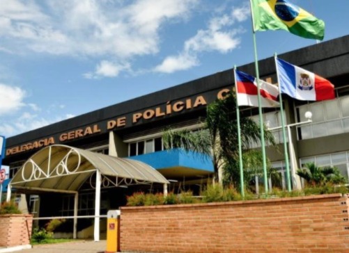 Deputados aprovam benefícios a delegados exonerados no Amazonas