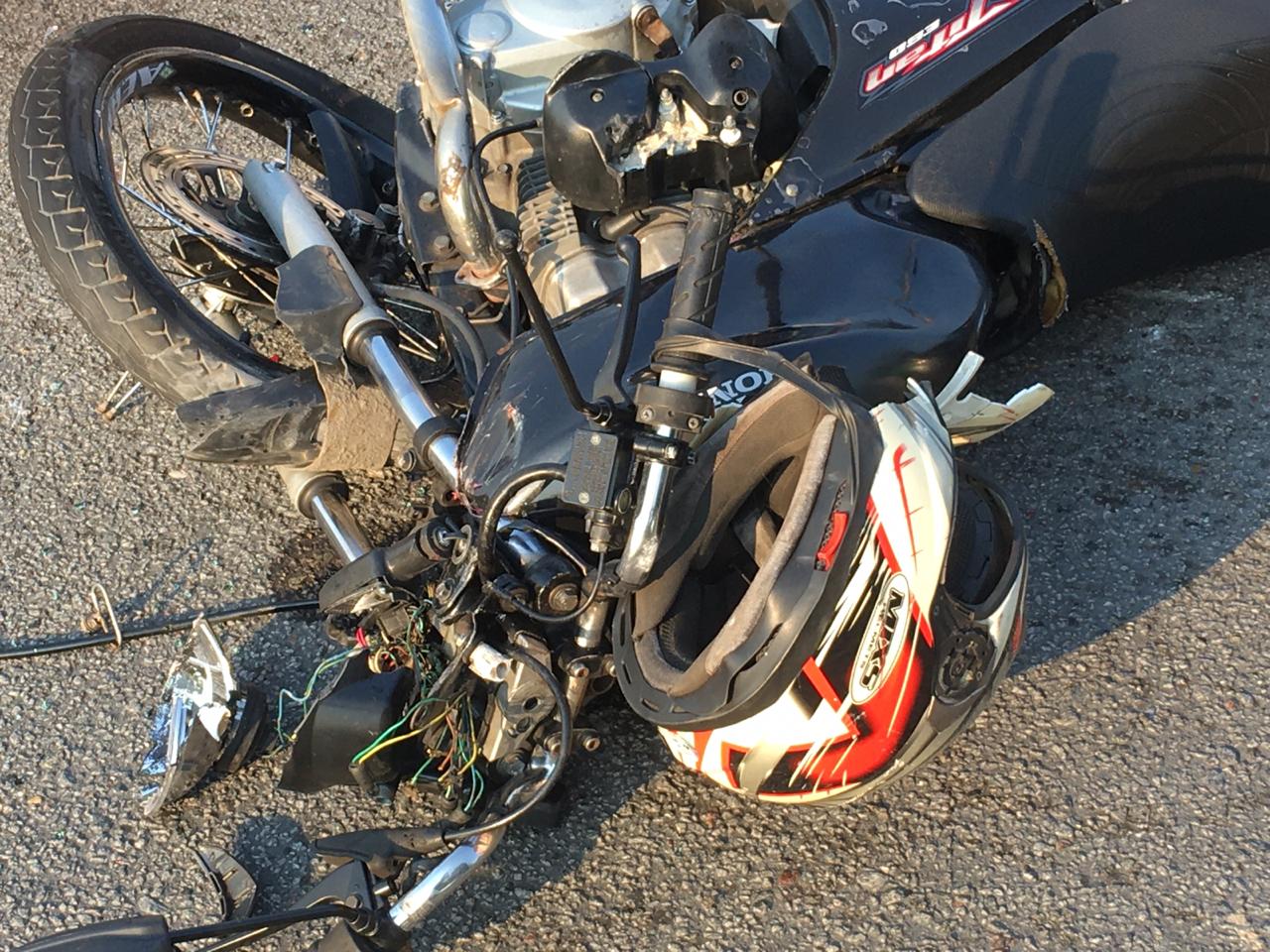 Acidente deixa vítima lesionada e trânsito engarrafado em Manaus 