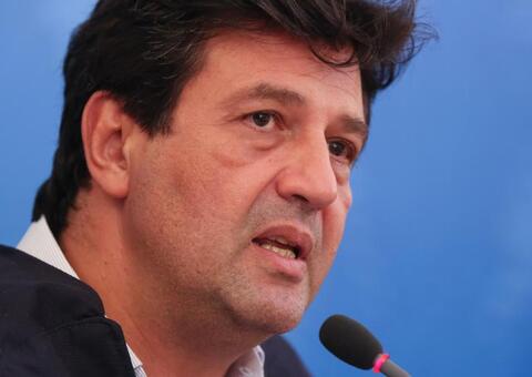 Ex-ministro Mandetta vira alvo de ataques bolsonaristas nas redes sociais