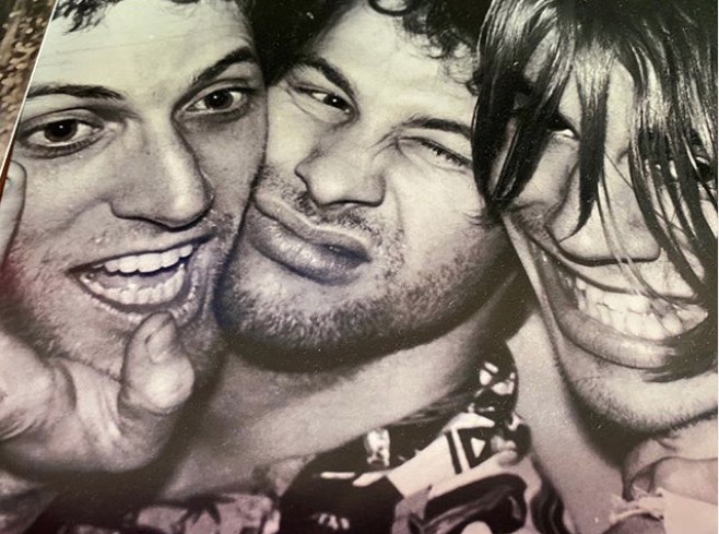 Morre ex-guitarrista do Red Hot Chili Peppers, Jack Sherman