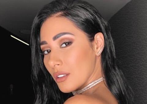 Simaria testa positivo para coronavírus e se isola da família 