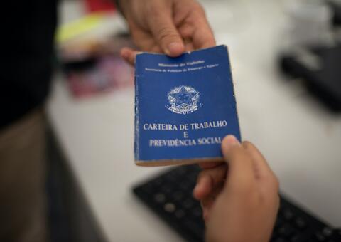 Brasil cria 131 mil postos formais de trabalho em julho