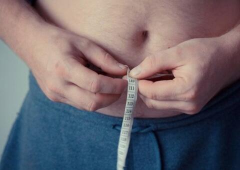 Calor aumenta o tamanho do pênis? Entenda