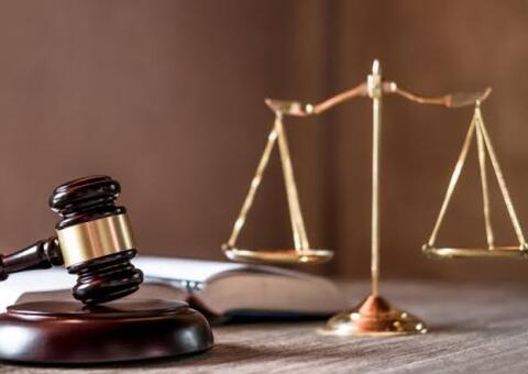 Bacharel vai receber indenização por falta de credenciamento da faculdade