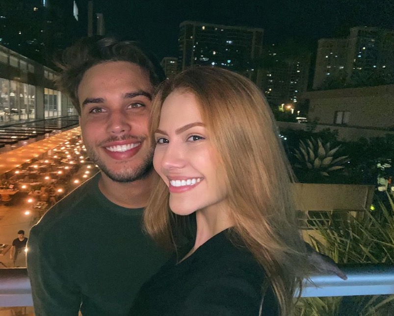 Crise? Jonathan Couto tem aniversário ignorado pela família Poncio 