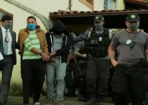 Presos, filhos de Flordelis se recusam a depor e passam mal na cadeia