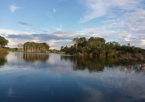 Mulher morre afogada após cair em igarapé no Amazonas 