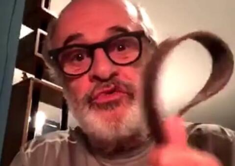 Marcos Caruso revela que ‘cintada’ em Regiane Alves foi de verdade