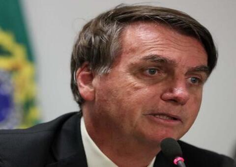 Bolsonaro deve decidir novo valor do auxílio emergencial nos próximos dias