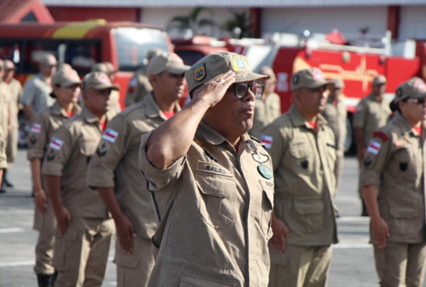 Bombeiros são autorizados a andar armados no Amazonas 