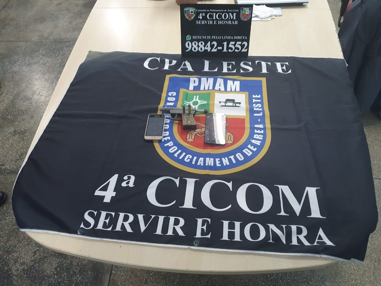 Homem é preso e adolescente apreendido após arrastão em Manaus 