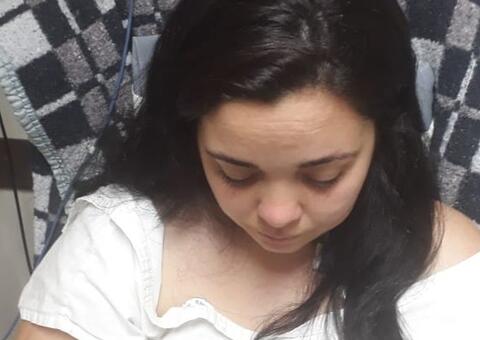 Mulher tem parada cardiorrespiratória após fazer progressiva no cabelo