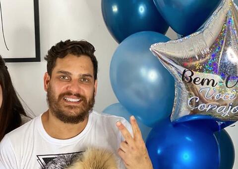 Cantor Cauan recebe alta de hospital após 14 dias internado com Covid-19