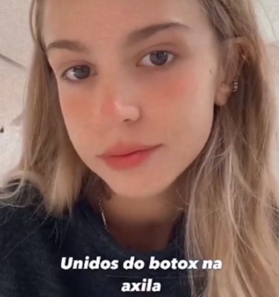 Atriz Isabella Scherer explica sobre botox na axila: ‘melhor coisa’