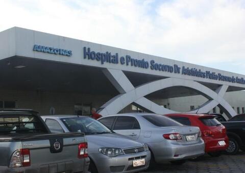 Criança fica em estado grave ao ter mãos queimadas pela tia em Manaus