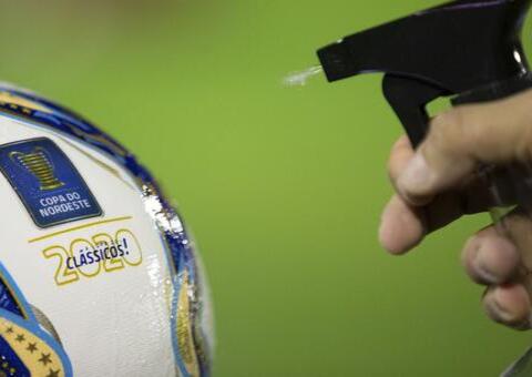 Covid: Médico da CBF diz que protocolo do futebol pode ter mudanças 