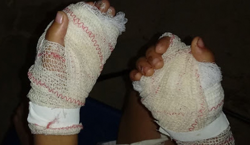  Vídeo chocante flagrou mãe jogando óleo quente no filho em Manaus