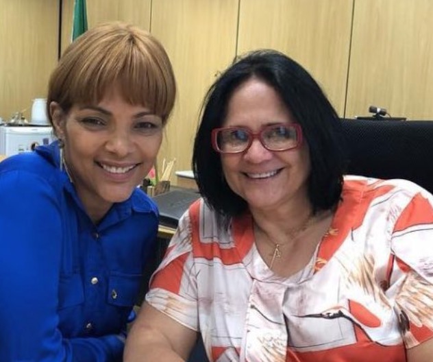 Ministra Damares Alves diz que Flordelis enganou todo o Brasil