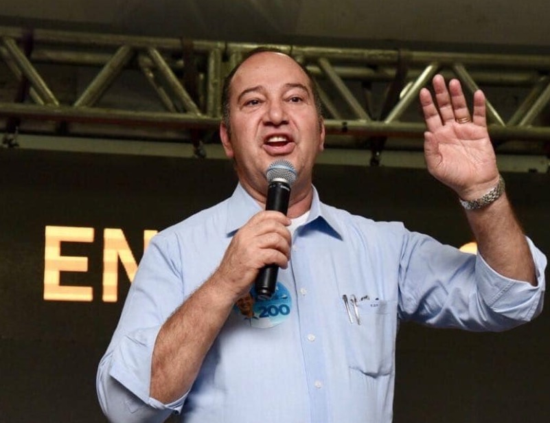 Pastor Everaldo já foi servente de pedreiro e candidato a presidente 