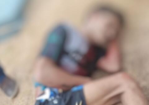 Homem fica agonizando ao ser baleado em praça do Centro de Manaus