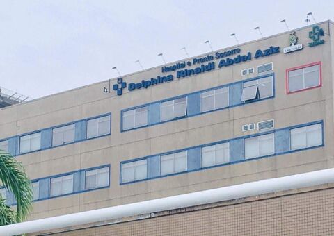 Delphina Aziz tinha leitos vazios, mas pacientes não eram transferidos