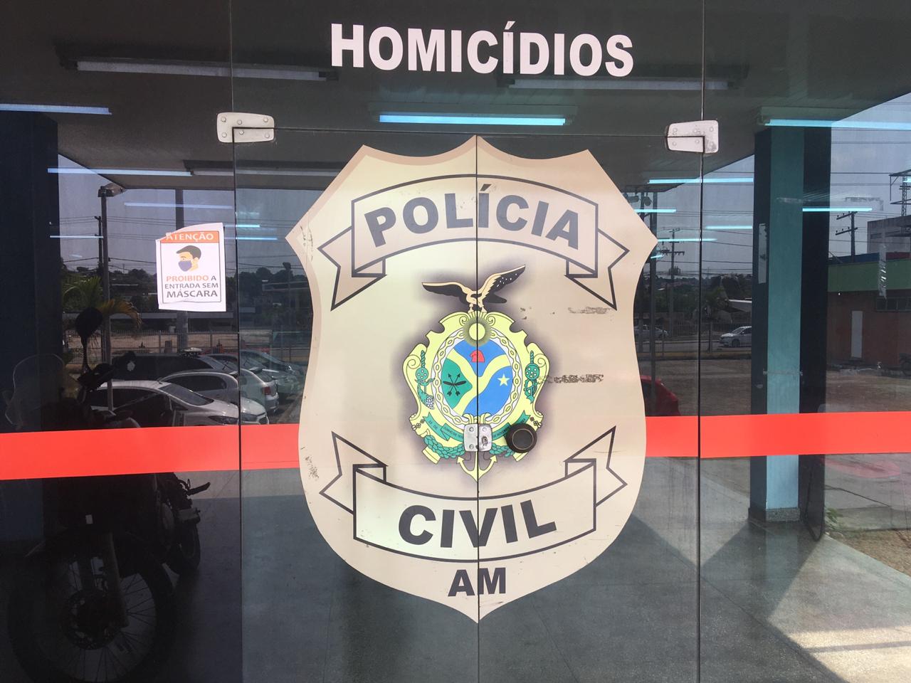 Homem morre e outro fica ferido durante tiroteio em Manaus 