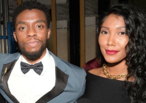 Chadwick Boseman se casou com noiva antes de morrer, diz revista