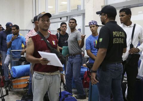 Governo concede status de refugiado a quase 8 mil venezuelanos