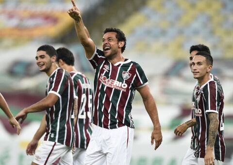 Fluminense derrota o Vasco e se aproxima do G-4 