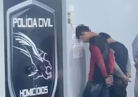 Dupla é presa após manter motorista de app refém durante assaltos em Manaus